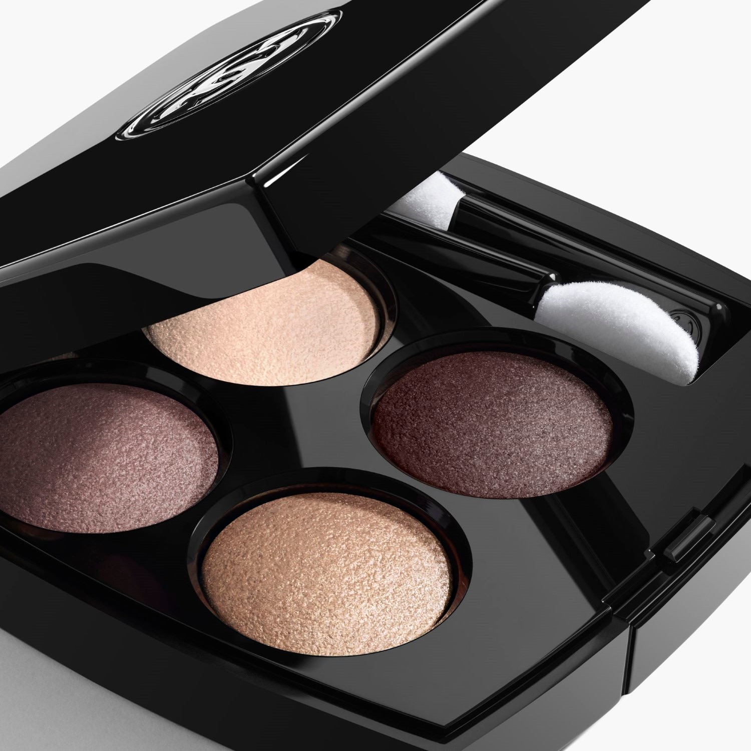 SOMBRAS DE OJOS EFECTOS MÚLTIPLES
